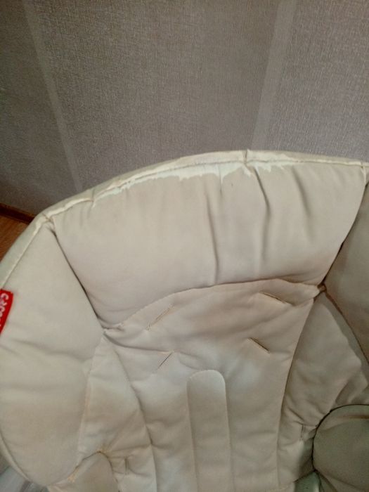 Крісло - гойдалка для годування