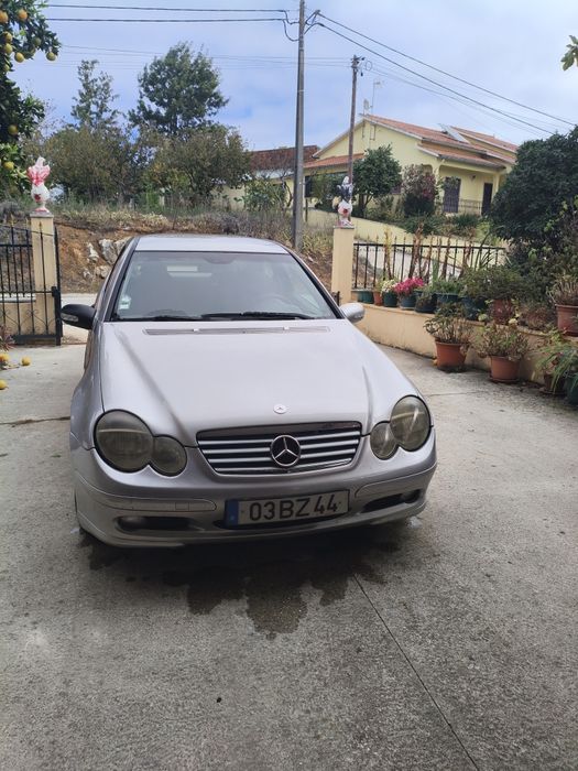 Mercedes C220 coupé — photo 3