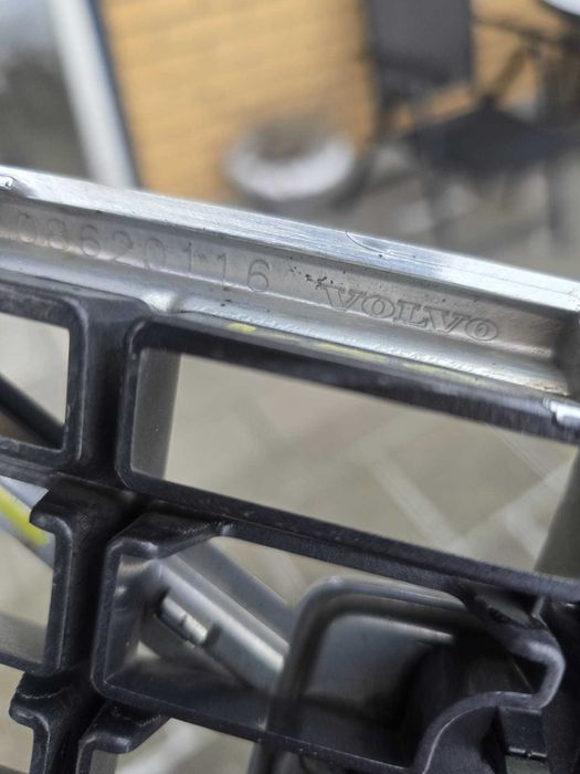 Grill Volvo V50 S40 Przed Lift 2005 -06