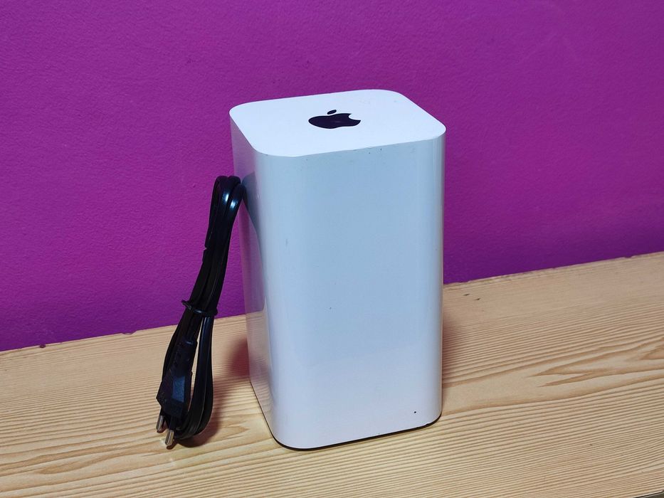 Apple A1521 Airport Base Station Wireless Router