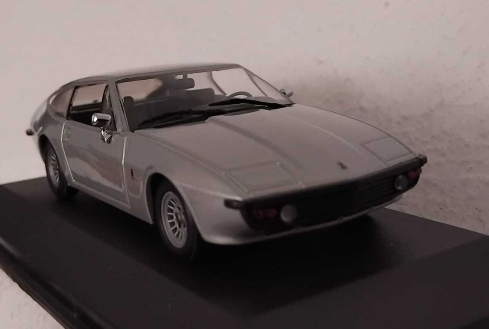 Bitter CD (1974-77). Minichamps. 1:43. Vendo miniatura da minha coleção.