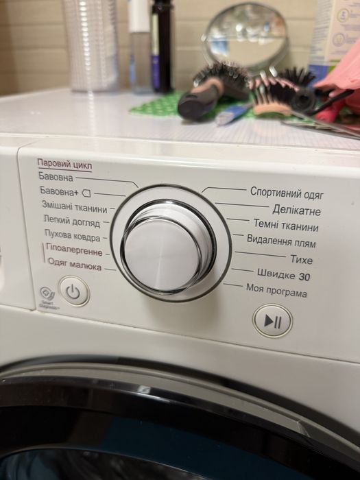 Стиральная машина LG F2J5HS6W загрузка 7 кг