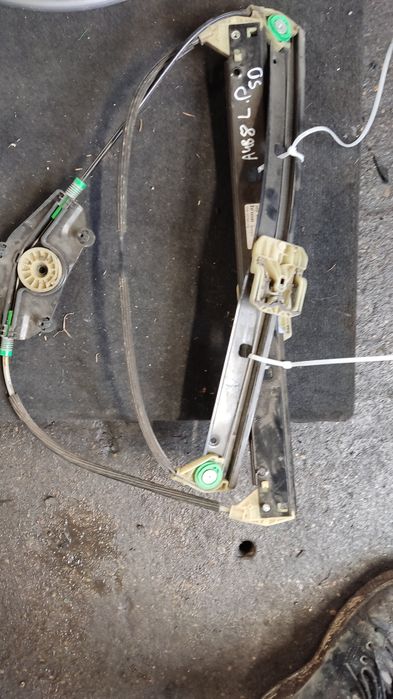 Mechanizm podnoszenia szyby podnośnik lewy przód Audi a4 b8