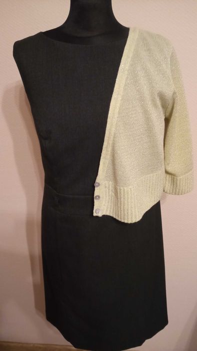 Mała czarna, rozmiar 44/46 + gratis