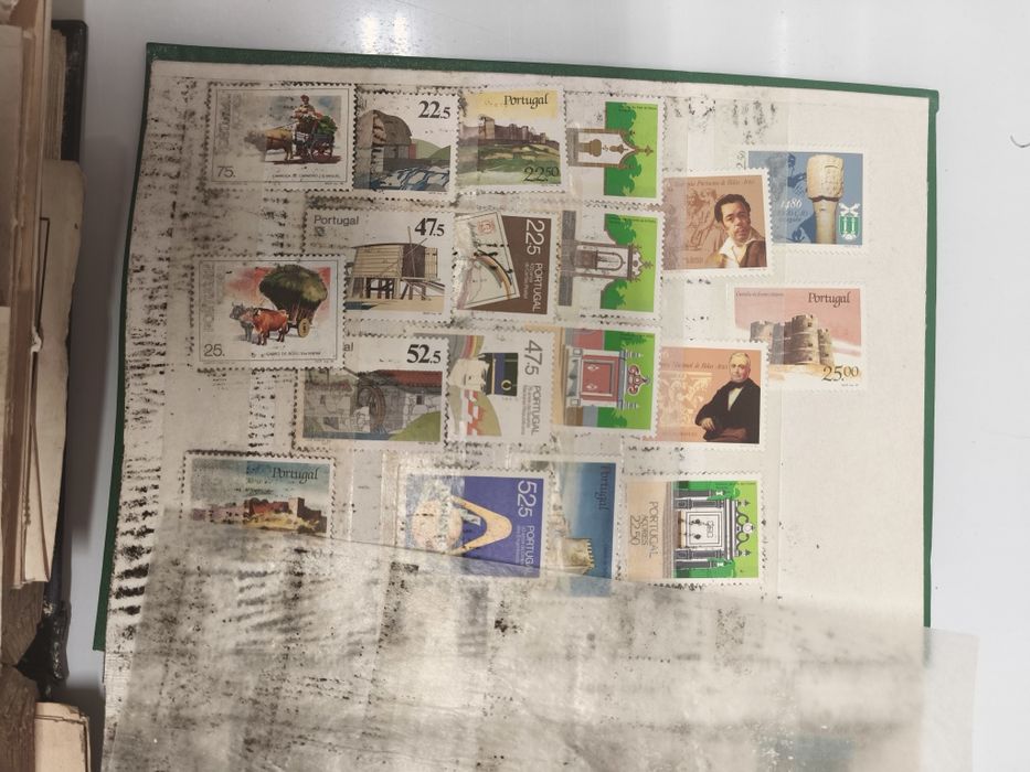 Vendo (último lote disponível)  selos vintage.