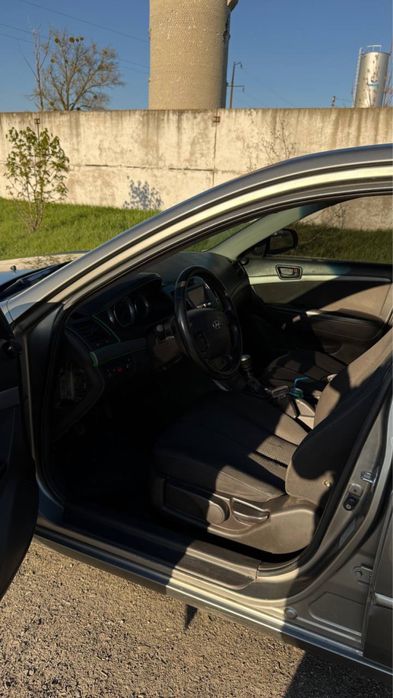 HYUNDAI SONATA nf