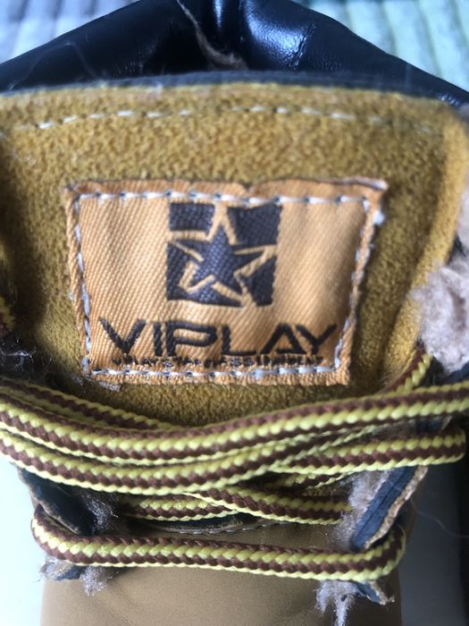 Детские зимним ботиночки