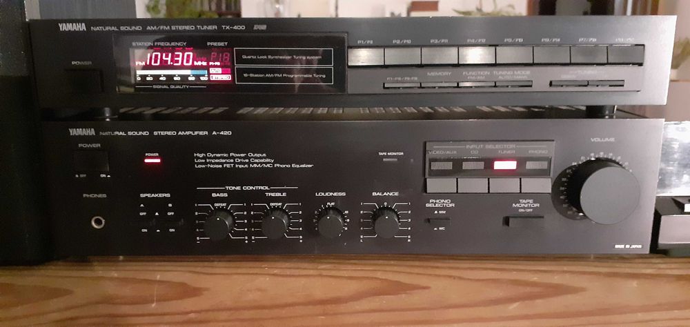 Aparelhagem Yamaha com colunas Celestion