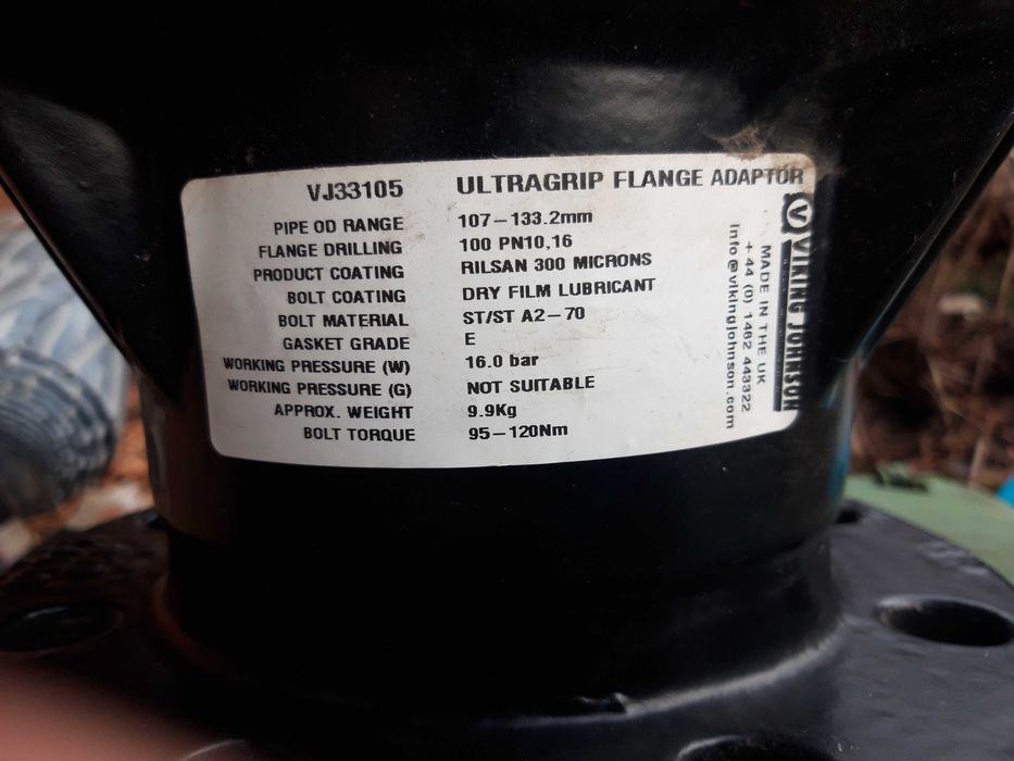 Złącze , adapter Viking Johnson zabezpieczenie przed przesunięciem Dn 100 mm