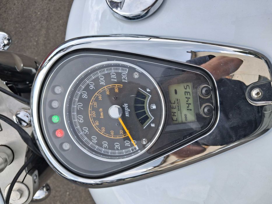 Intruder volusia 800