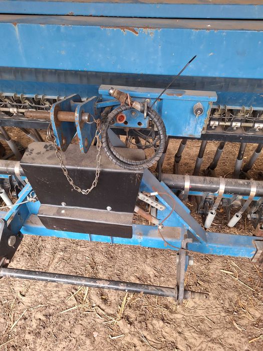 Siewnik zbożowy Rabe 3m