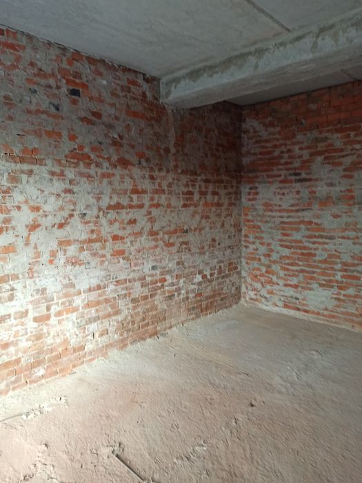 Продаж сучасного триповерхового танхауса! Без комісії для покупця!