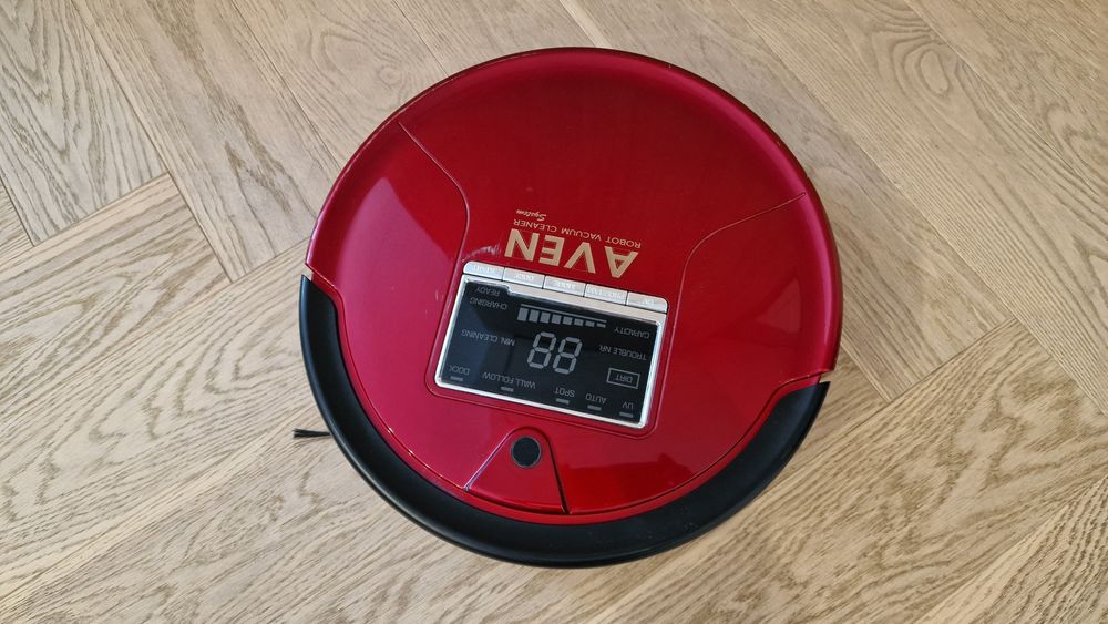 Robot sprzątający AVEN