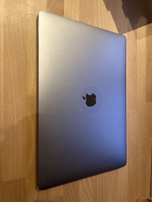 Macbook pro 15 (2016) - i7 - 500GB