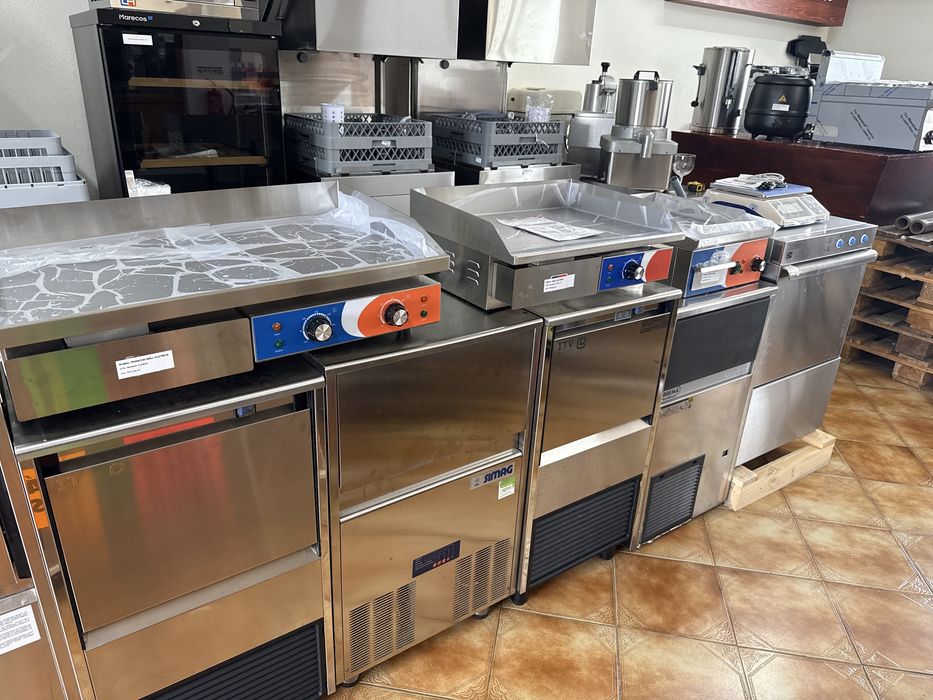 Equipamento de Hotelaria Grelhadores eletricos / Pranchas Grill