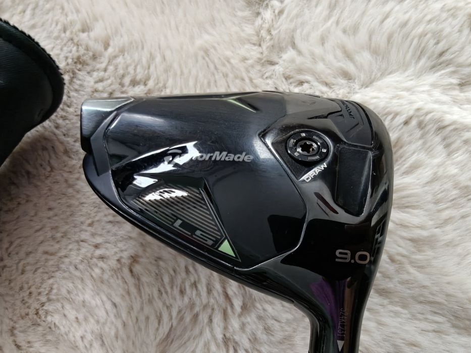 Kij golfowy driver TaylorMade Qi35 LS