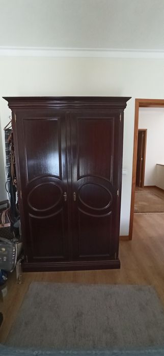 Conjunto Cama 125cm + Escrivaninha + Roupeiro