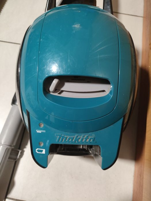 Odkurzacz Makita 18v. DCL 500