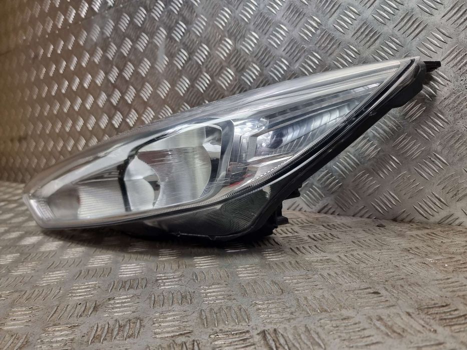 Ford focus mk3 lift reflektor lampa przód lewa
