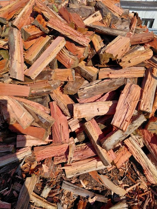 Várias  lenhas  para entrega nos concelhos de Alcobaça Nazaré e caldas
