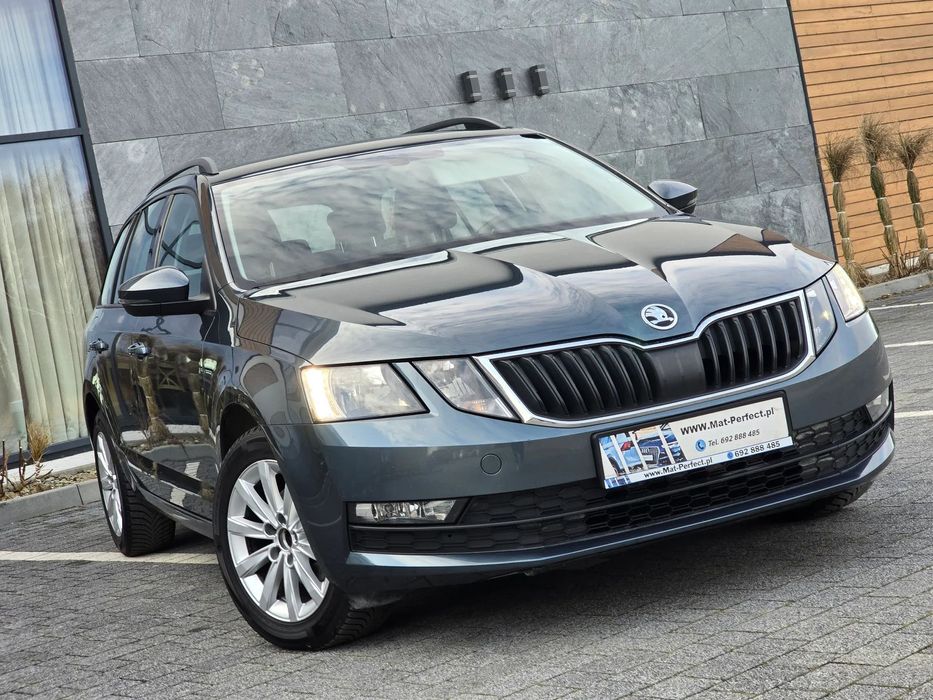 Skoda Octavia ** Kombi NAVI Apple Radar M2018 **