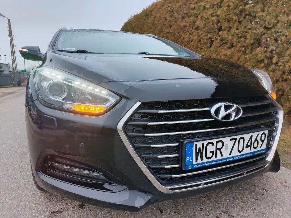 Hyundai I40 Przestronne Auto Hyundai I40 Zarejestrowany W Pl