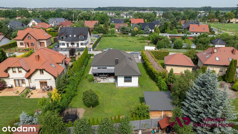 Kilkuletni parterowy dom z ogrodem blisko Poznania