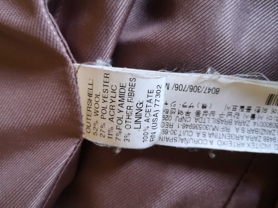 Casaco Zara Basic com capuz