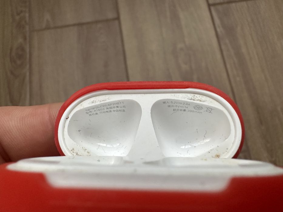 Наушники Apple Airpods