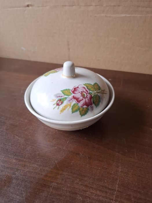 Stara cukiernica porcelana PRL