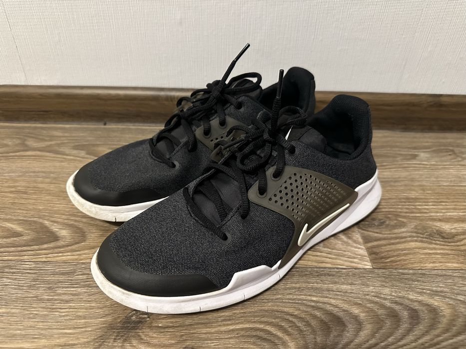 Кросівки Nike найк оригінал 43-44 розмір 28 см