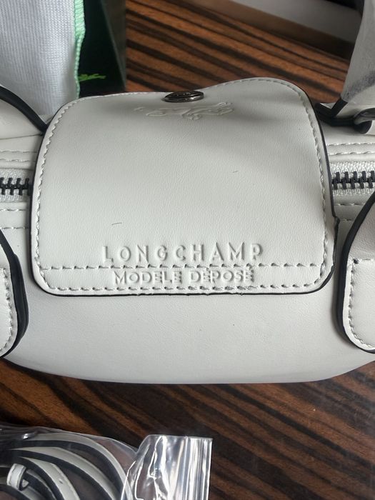 Elegancka torebka Longchamp – mini model, nowa z kompletem