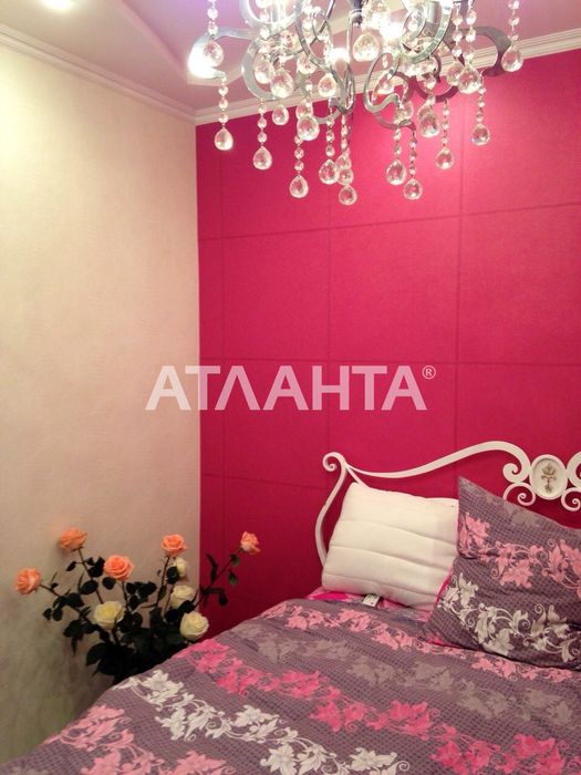 Дом у моря с  ремонтом и документами