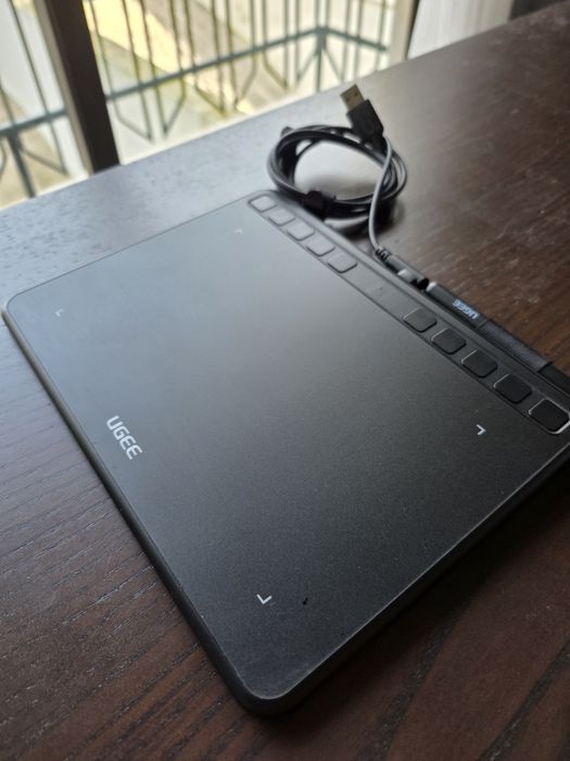 Mesa Digitalizadora UGEE S640 com Caneta