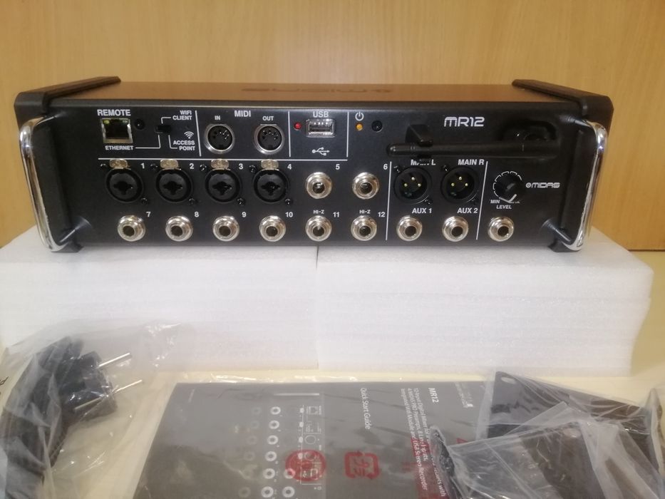 Новий цифровий мікшер Midas MR12, мікшерний пульт, цифрова консоль