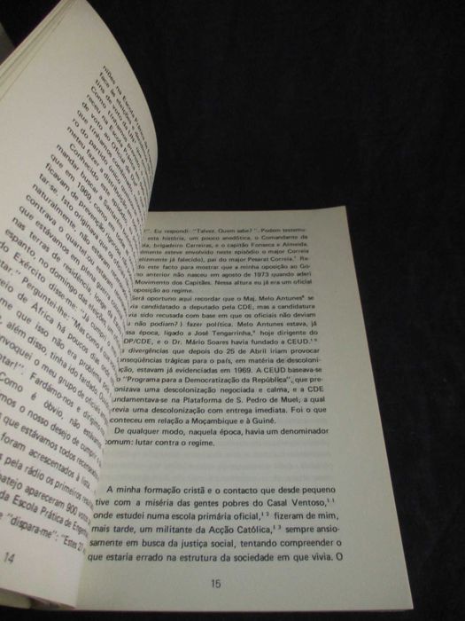 Livro O Equívoco do 25 de Abril Sanches Osório