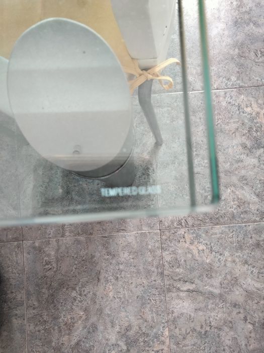 Mesa de cozinha e cadeiras