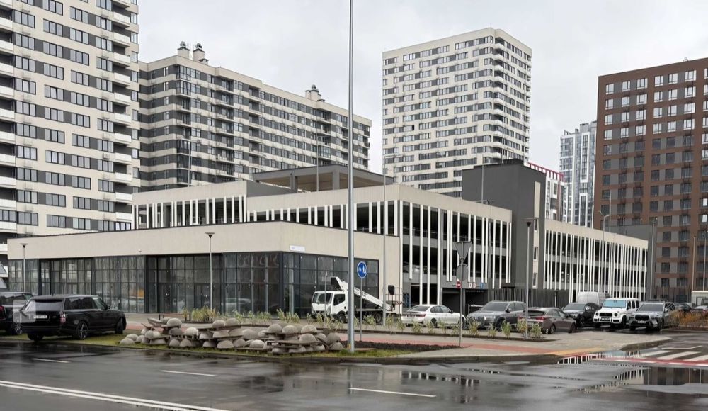 Оренда паркомісць/паркінг Варшавський+, Варшавский 3. Змієнка, 32