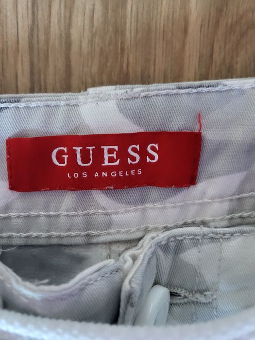 Krótkie spodnie męskie GUESS