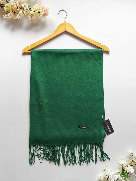 Nowy zielony szal szalik z frędzlami gładki 100% wiskoza Cashmere