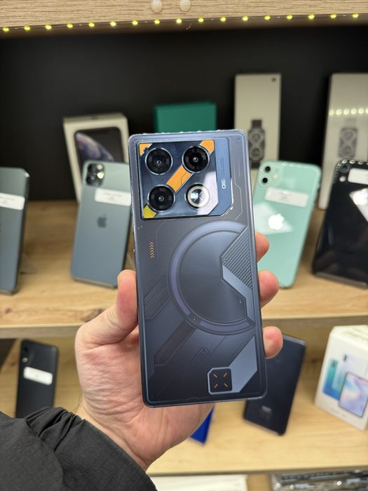 Infinix GT 20 Pro 12+6/256GB (Dimensity 8200 Ultimate)