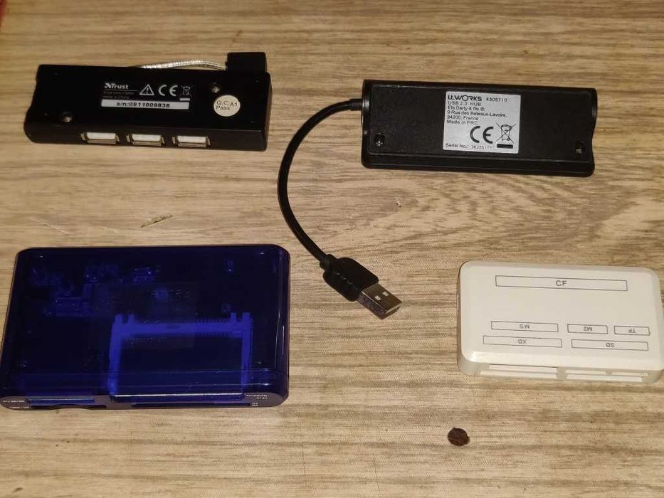 Hub USB / Leitor de Cartões
