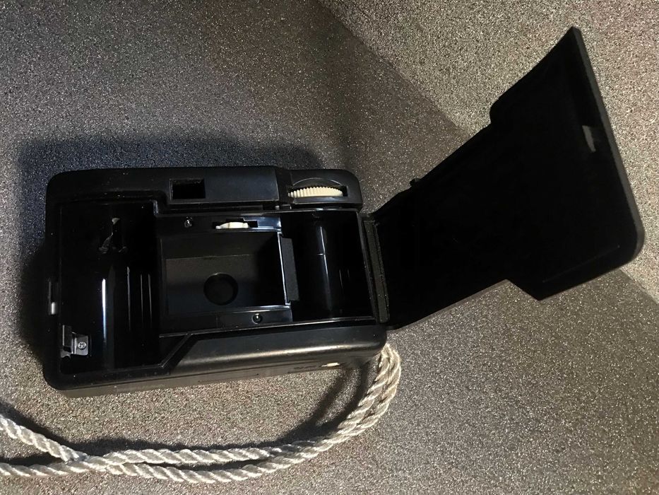 Câmera Fotográfica Vivitar T103 - Cobertura frontal transparente