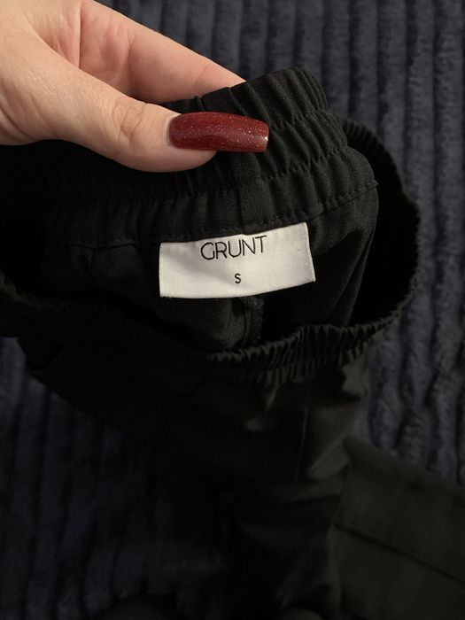 Брюки на резиночці