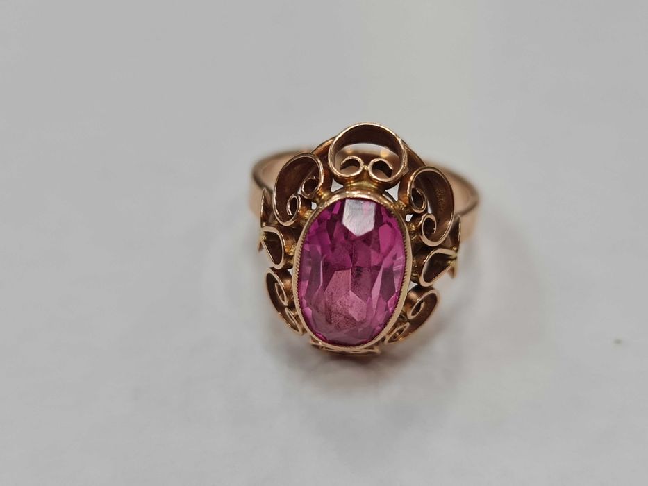 Wiekowy złoty pierścionek/ 585/ 5.93 gram/ R17/ II poł. XX wieku