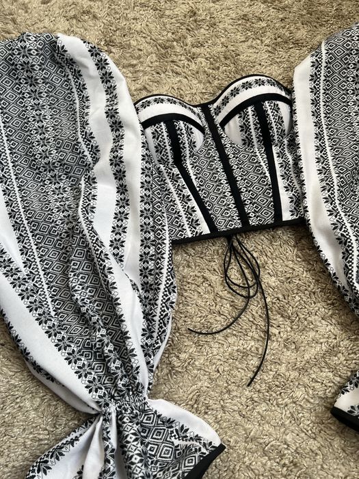 Корсет - вишиванка