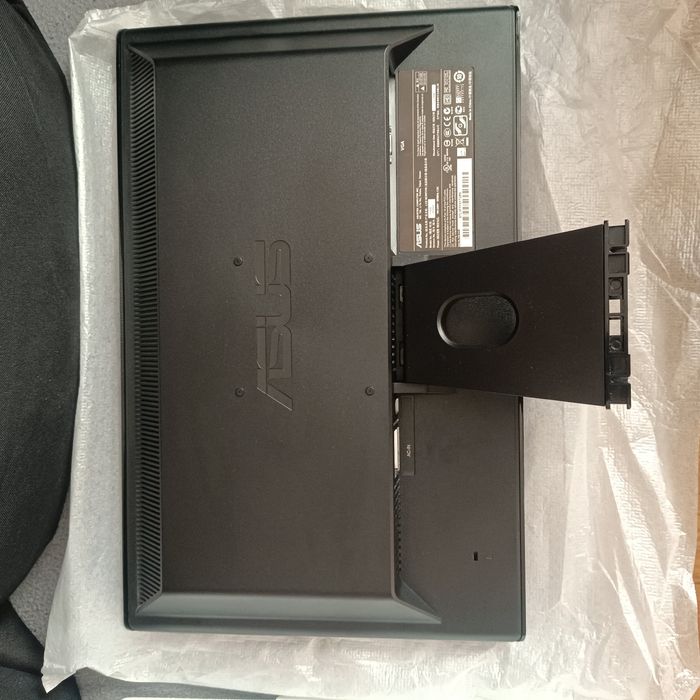 Monitor Asus vh222d full hd 22"