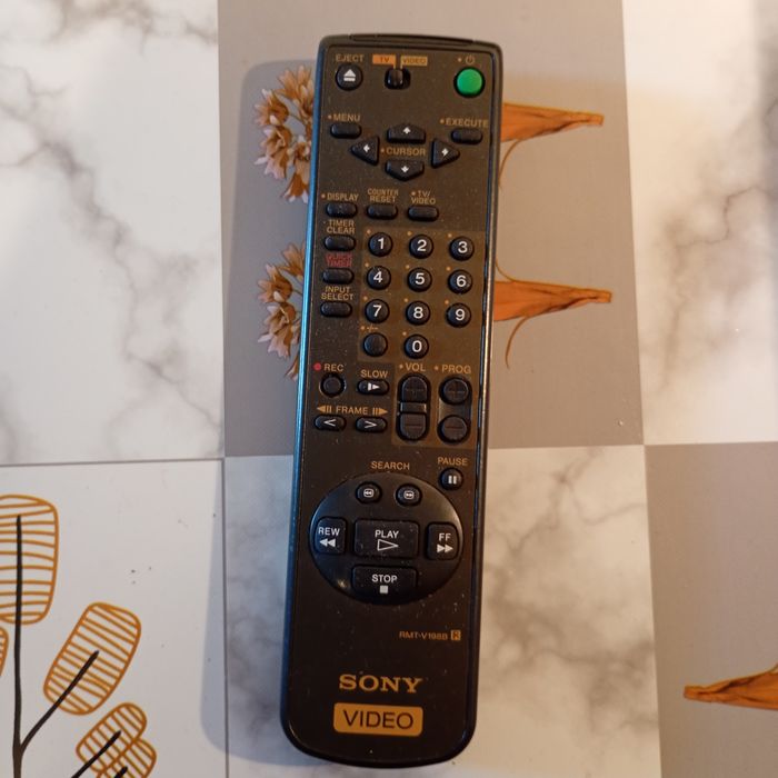 Pilot video VHS Sony RMT V198B