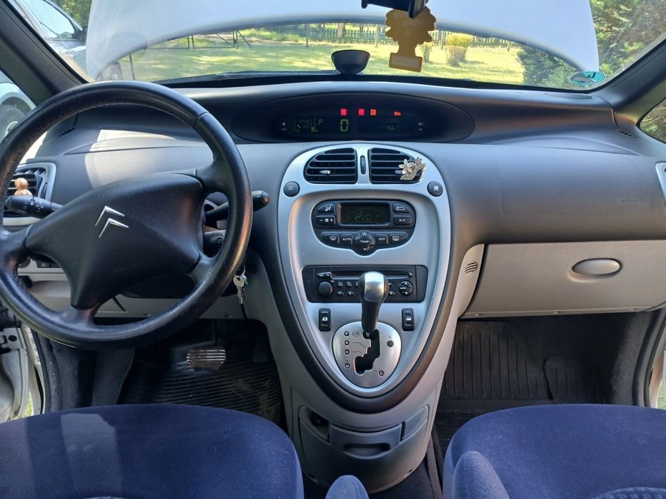 Citroen Xsara Picasso  2.0 benzyna +gaz 2005r  automat