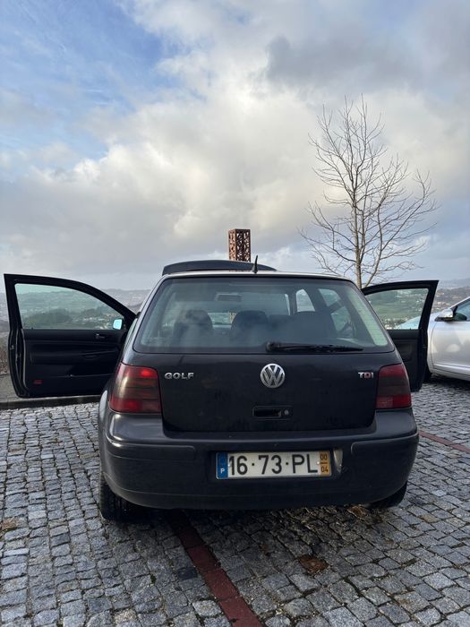 Vendo golf 4 impecável